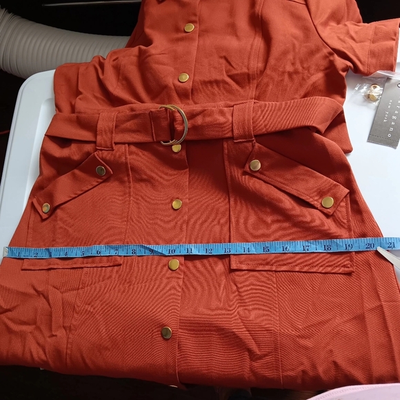 Sharagano Lepore shirt dress, size 10, snap buttons, short sleeves. - Picture 7 of 16